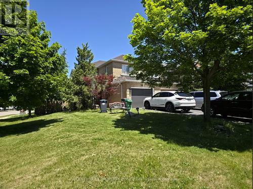 710 Stonebridge Avenue, Mississauga, ON 