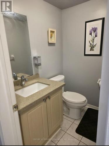 710 Stonebridge Avenue, Mississauga, ON 