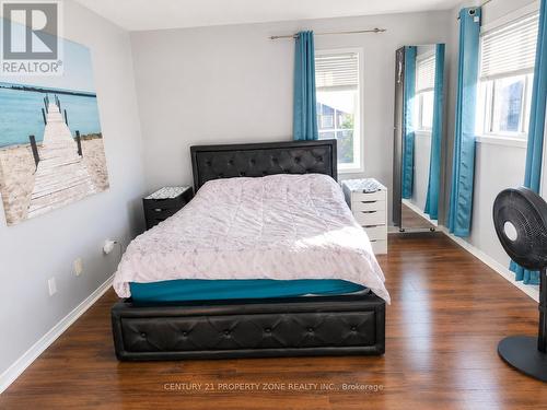 710 Stonebridge Avenue, Mississauga, ON 