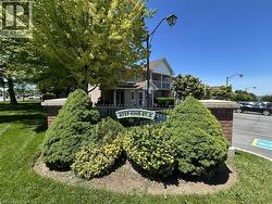 2737 KING Street E Unit# 72  Hamilton, ON L8G 5H1