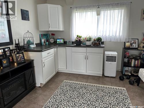 344 Young Street, Macoun, SK - Indoor