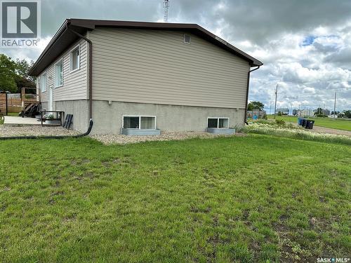 344 Young Street, Macoun, SK - Outdoor