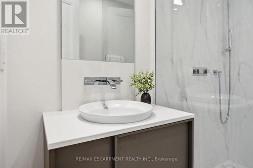 1544 Lochlin Trail, Mississauga, ON 