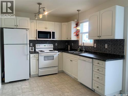 33 135 Pawlychenko Lane, Saskatoon, SK 