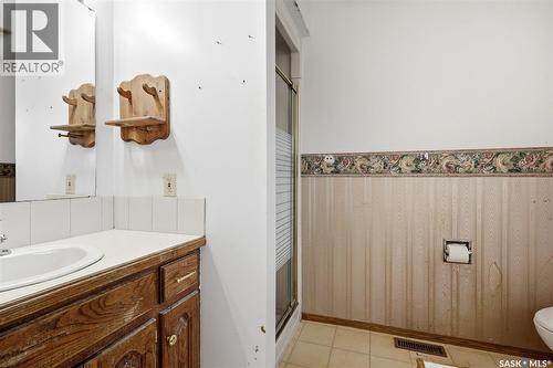 6703 Maplecrest Place, Regina, SK 