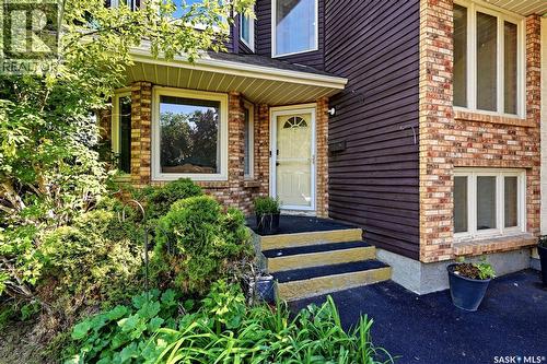 6703 Maplecrest Place, Regina, SK 