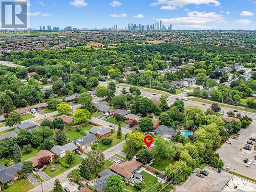 Ariel with view of Streetsville - 13 Swanhurst Boulevard, Mississauga, ON - Outdoor With View