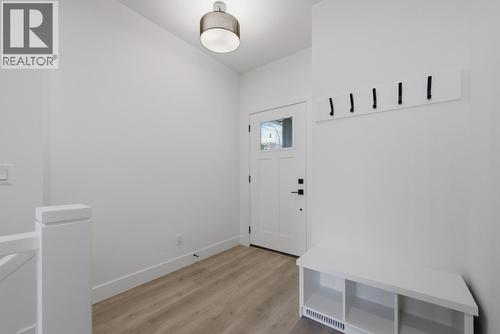 377 Arrowleaf Rise, Coldstream, BC - Indoor Photo Showing Other Room