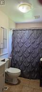 Main Bathroom - 