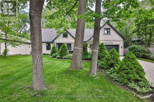 208 Mineola Road W, Mississauga, ON 