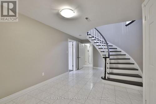 208 Mineola Road W, Mississauga, ON 