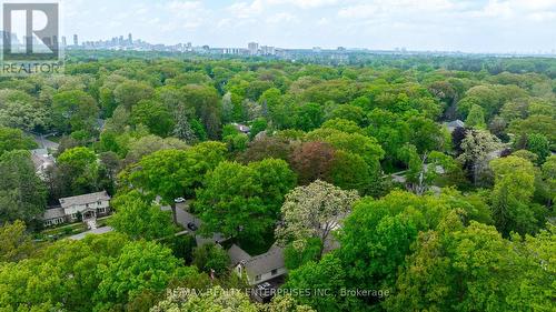 208 Mineola Road W, Mississauga, ON 