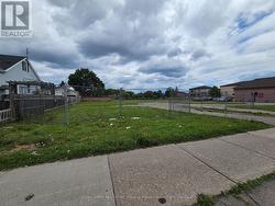 423 HIGHWAY 8  Hamilton, ON L8G 1G1