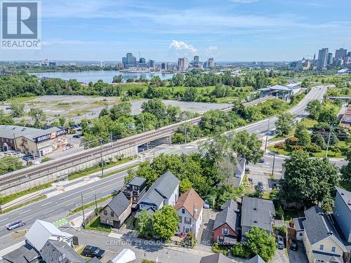 3 Hilda Street, Ottawa, ON 