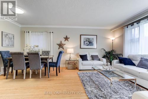 349 HORSHAM AVENUE , Toronto, Ontario M2R 1G8 3