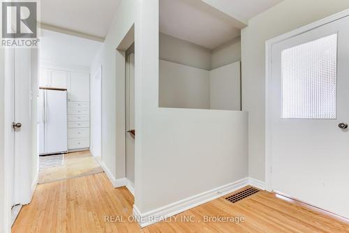 349 HORSHAM AVENUE , Toronto, Ontario M2R 1G8 4