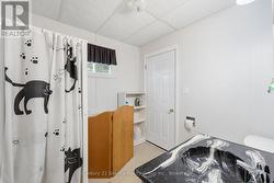 Cabin 2 - Bathroom with shower - 