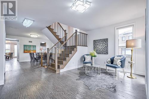 40 Conklin Crescent, Aurora, ON 