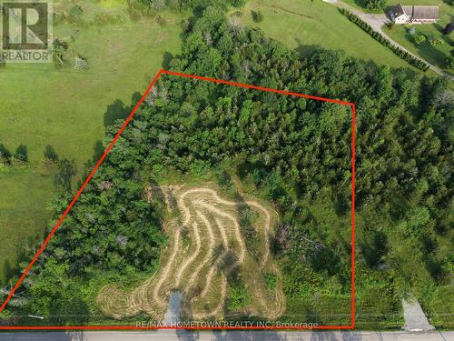 Lot lines are approximate - 610 Lake Street, Rideau Lakes, ON 