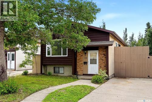3151 Jenkins Drive E, Regina, SK 