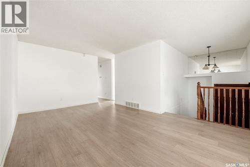 3151 Jenkins Drive E, Regina, SK 