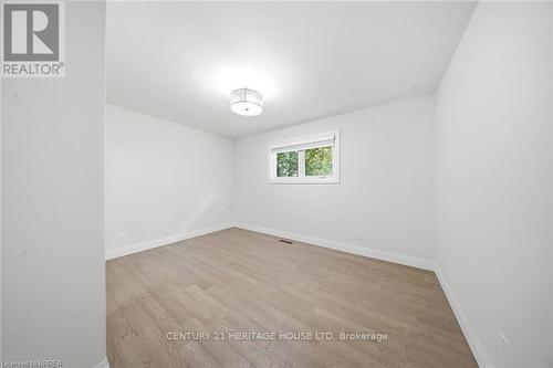 360 Bishopsgate Road, Brant, ON 