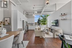 123 - 1001 ROSELAWN AVENUE Toronto, ON M6B 4M4