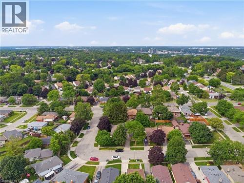 22 Mark Crescent, Cambridge, ON 
