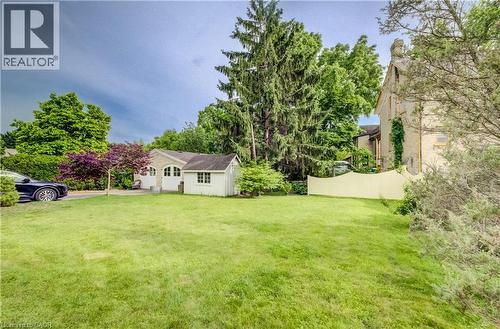 25 Central Street, Waterloo, ON 