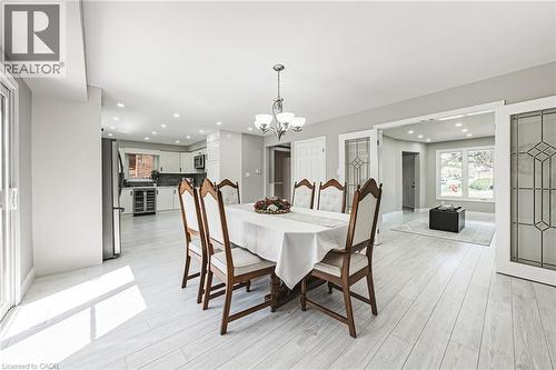 39 Parkwood Crescent, Hamilton, ON 