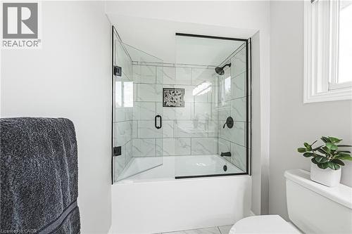 39 Parkwood Crescent, Hamilton, ON 