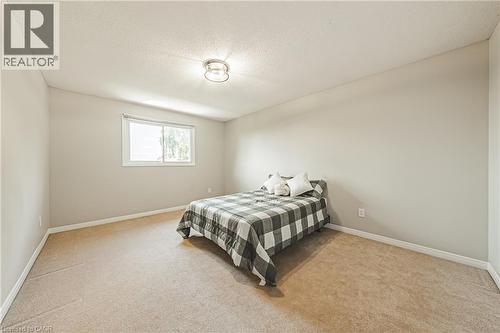 39 Parkwood Crescent, Hamilton, ON 