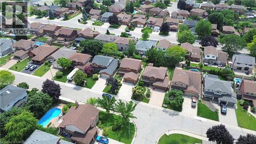 39 Parkwood Crescent, Hamilton, ON 