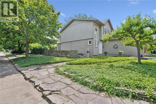 16 Manitoulin Crescent, Kitchener, ON 
