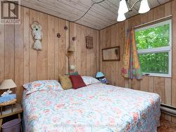 Bedroom 3 - 