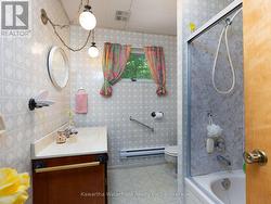 4 pc Bathroom - 