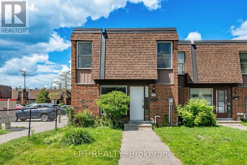 2286 COTTERS CRESCENT  Ottawa, ON K1V 8Y6