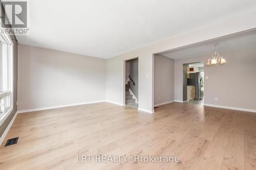 2286 Cotters Crescent, Ottawa, ON 