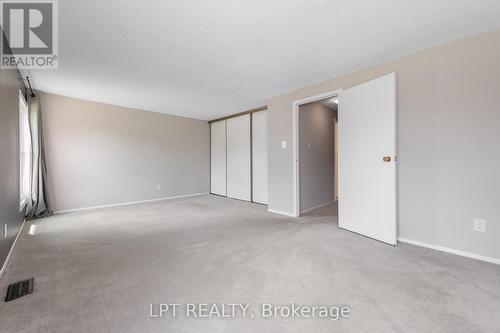 2286 Cotters Crescent, Ottawa, ON 