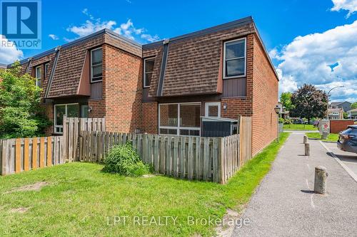 2286 Cotters Crescent, Ottawa, ON 