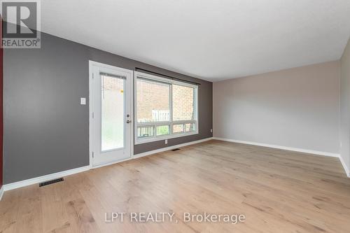 2286 Cotters Crescent, Ottawa, ON 
