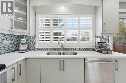 5010 Bunton Crescent, Burlington, ON 