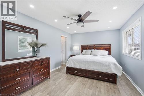 5010 Bunton Crescent, Burlington, ON 