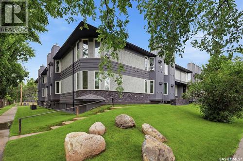 214 114 Clarence AVENUE S  Saskatoon, SK S7N 1H1