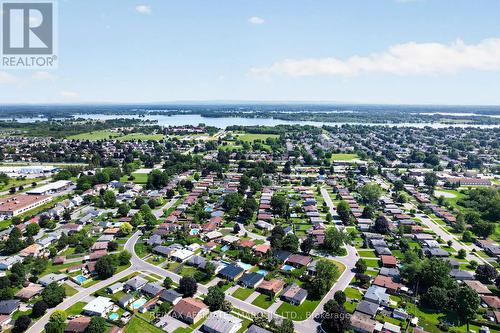 438 Beach Avenue, Cornwall, ON 