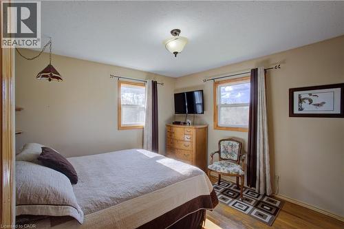 375729 6Th Line, Amaranth, ON - Indoor Photo Showing Bedroom