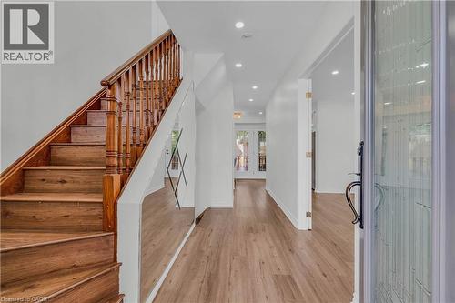 Entrance foyer - 191 Stirling Macgregor Drive, Cambridge, ON 