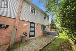 61 - 1050 SHAWNMARR ROAD  Mississauga, ON L5H 3V1