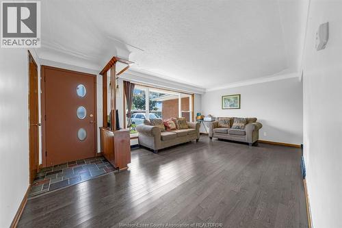 71 Danforth Avenue, Leamington, ON 