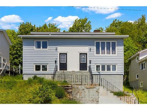 8 Weymouth Street  St. John's, NL A1B 2B6